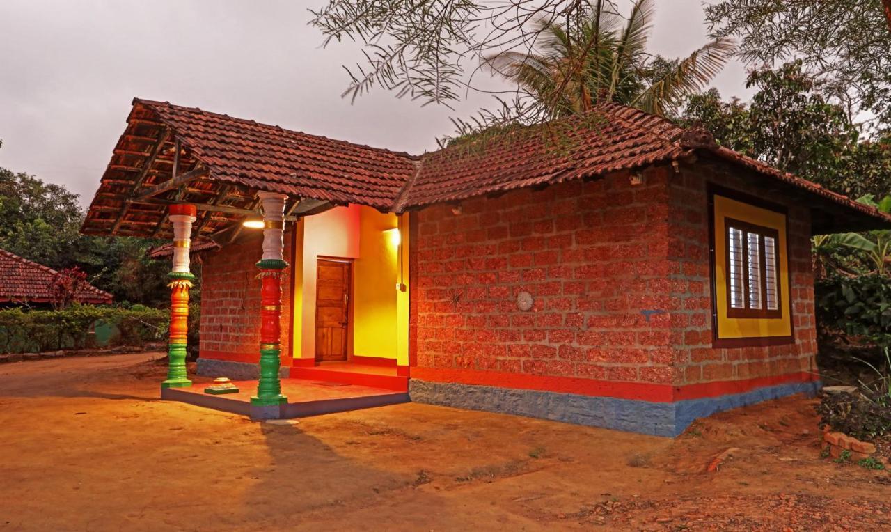 מדיקרי Hotel Allaranda Homestay מראה חיצוני תמונה